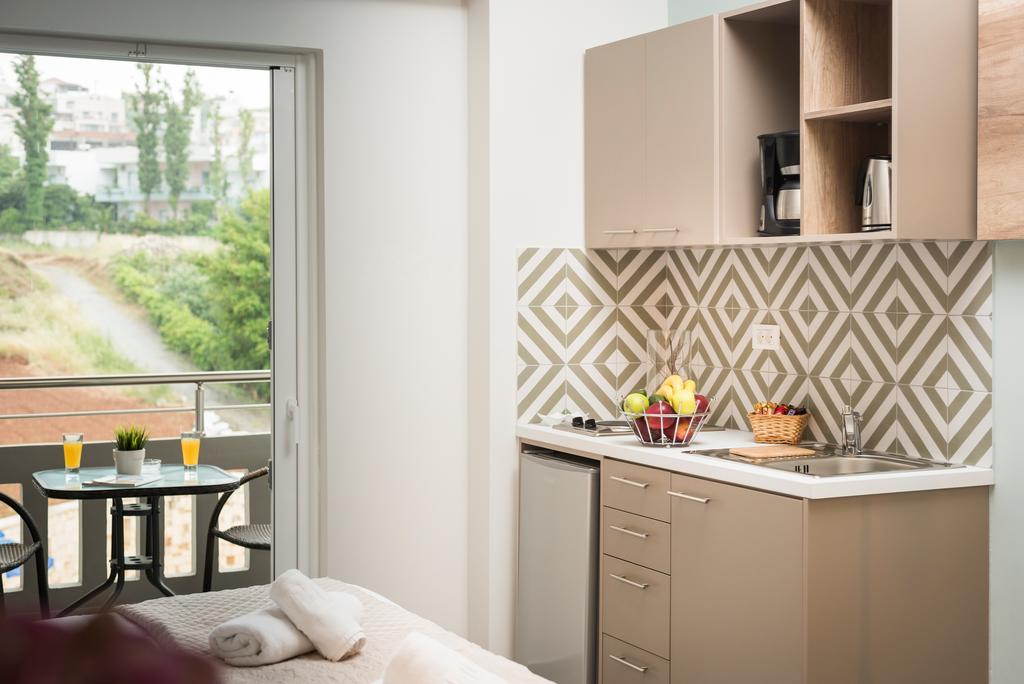 Irini Stalos Apartments Екстер'єр фото