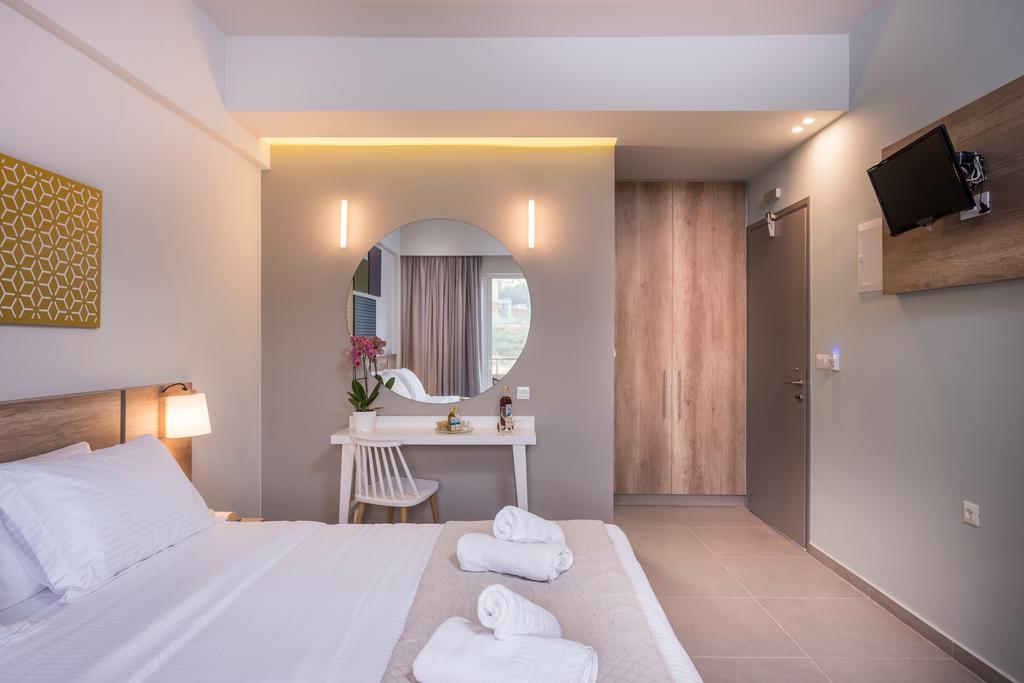 Irini Stalos Apartments Екстер'єр фото