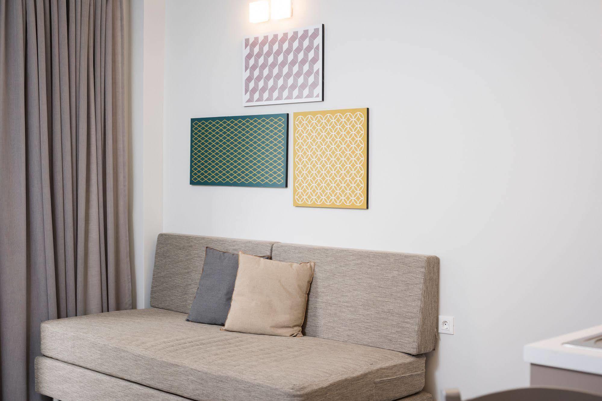 Irini Stalos Apartments Екстер'єр фото