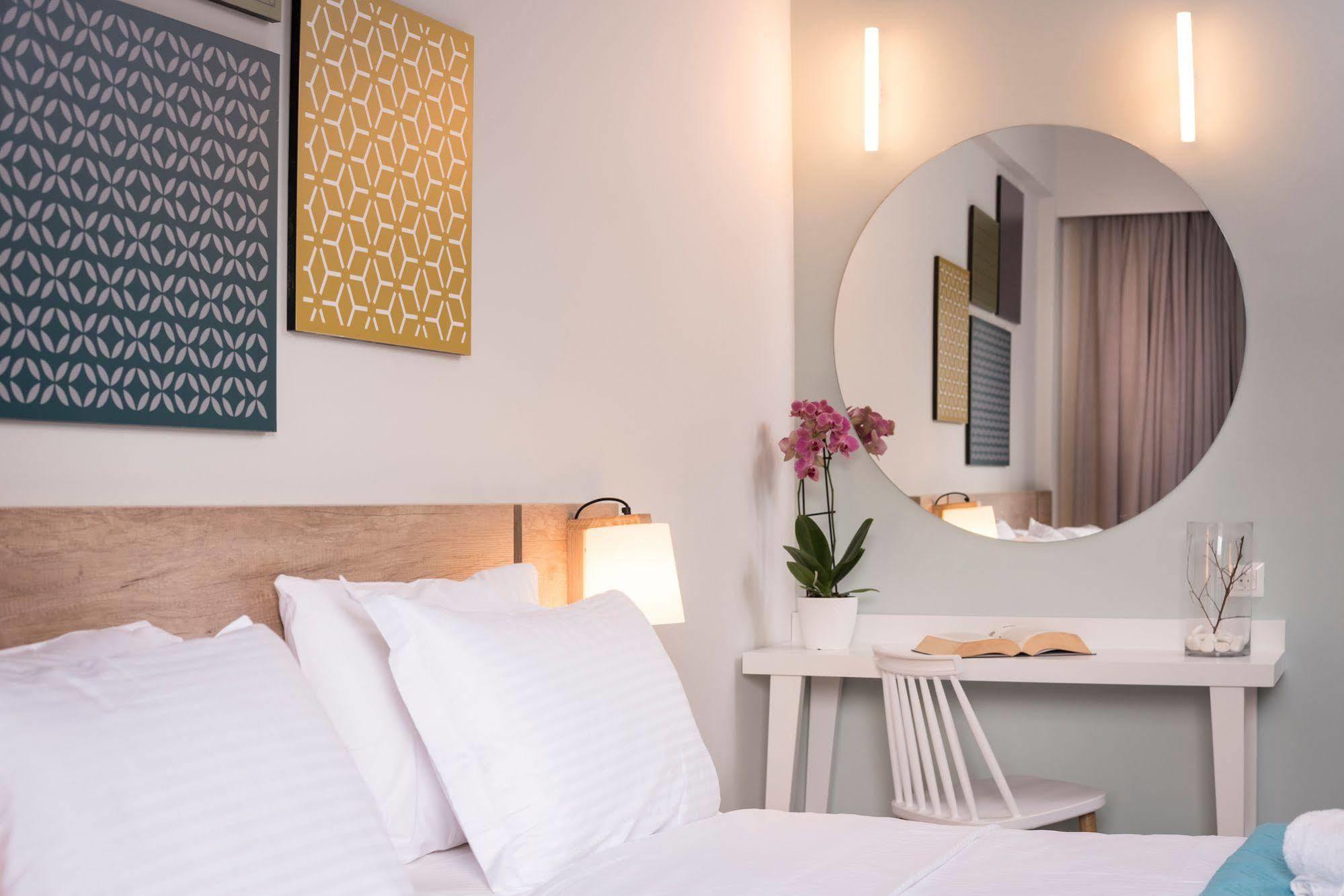 Irini Stalos Apartments Екстер'єр фото