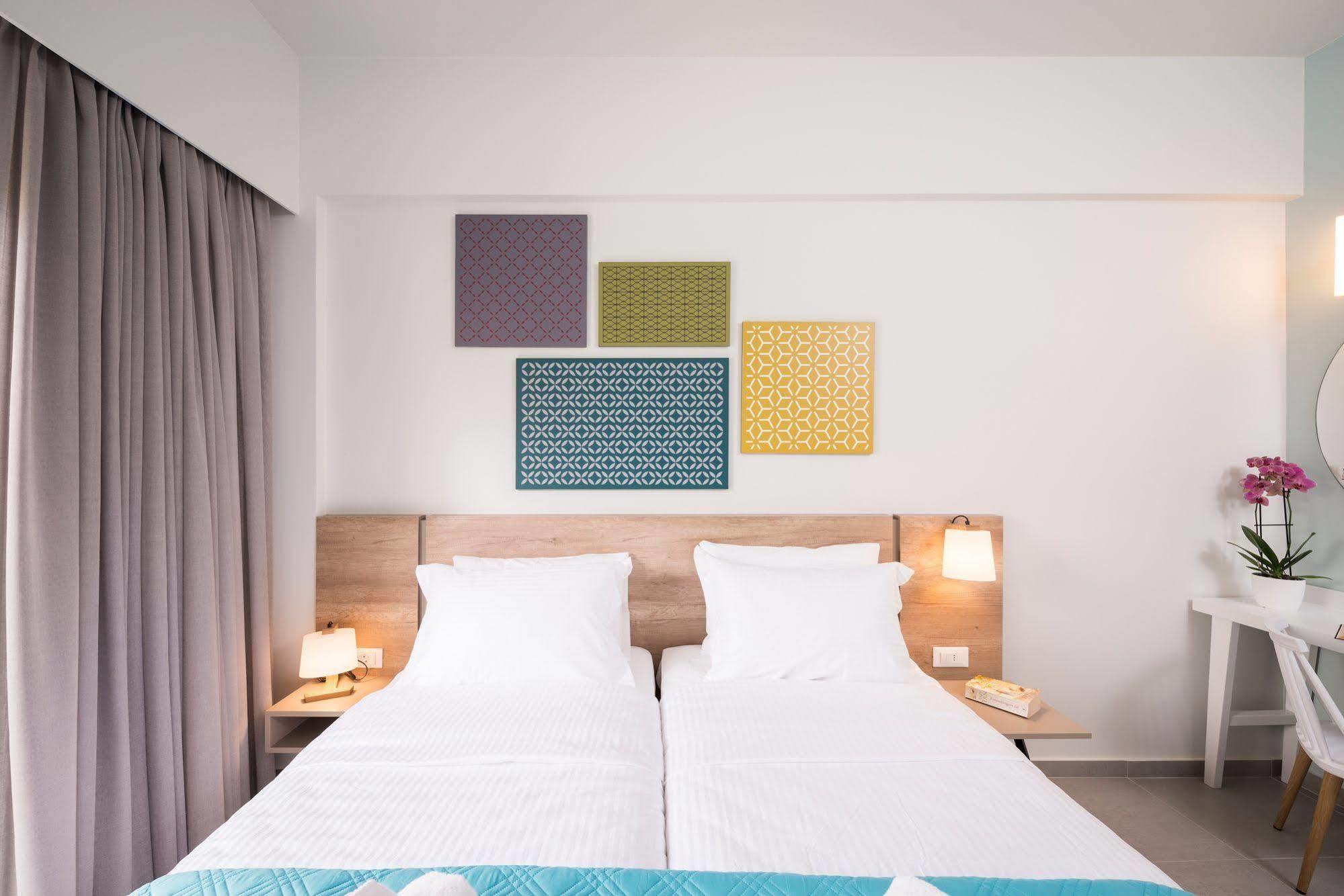 Irini Stalos Apartments Екстер'єр фото